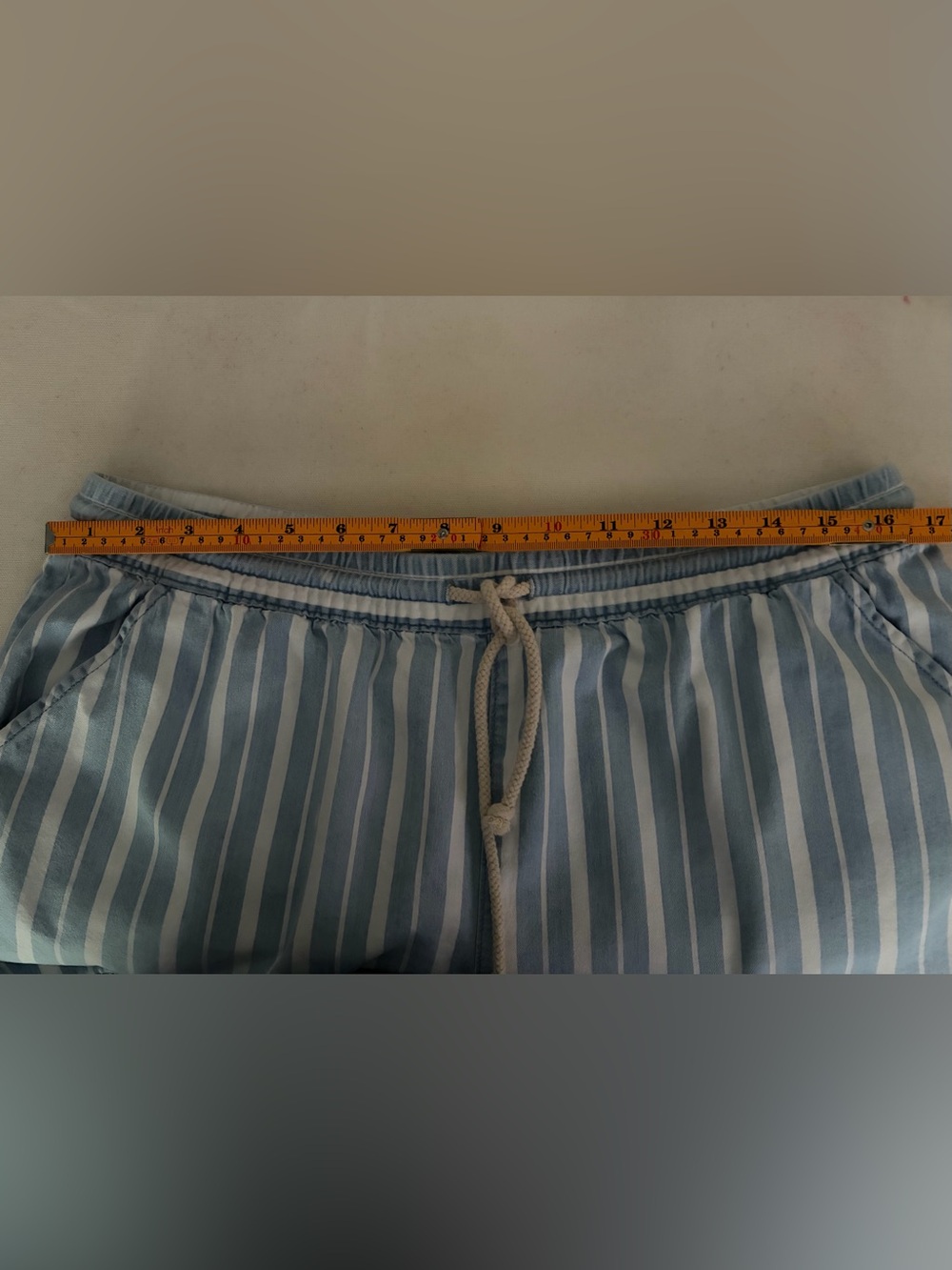 aerie Blue & White Striped Chambray Drawstring Beach Shorts L Coastal Casual - Picture 7 of 7